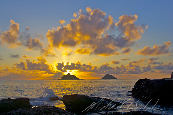Mokes Sunrise